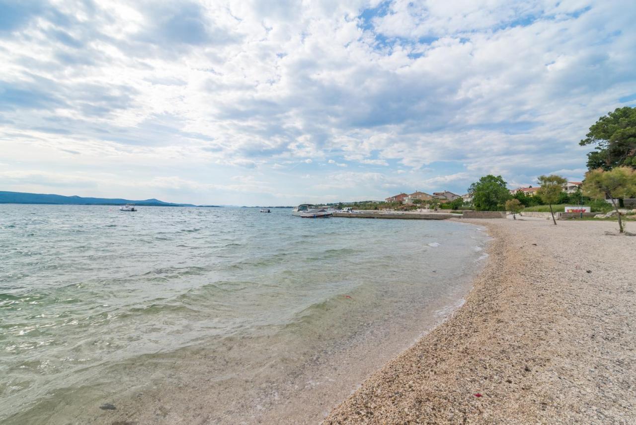 Apartments Bepina Biograd Na Moru Bagian luar foto