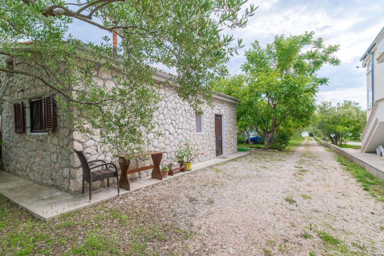 Apartments Bepina Biograd Na Moru Bagian luar foto