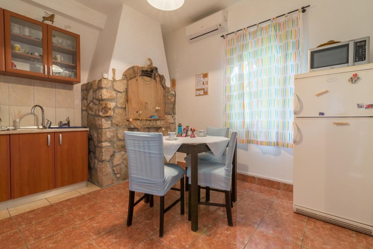 Apartments Bepina Biograd Na Moru Bagian luar foto