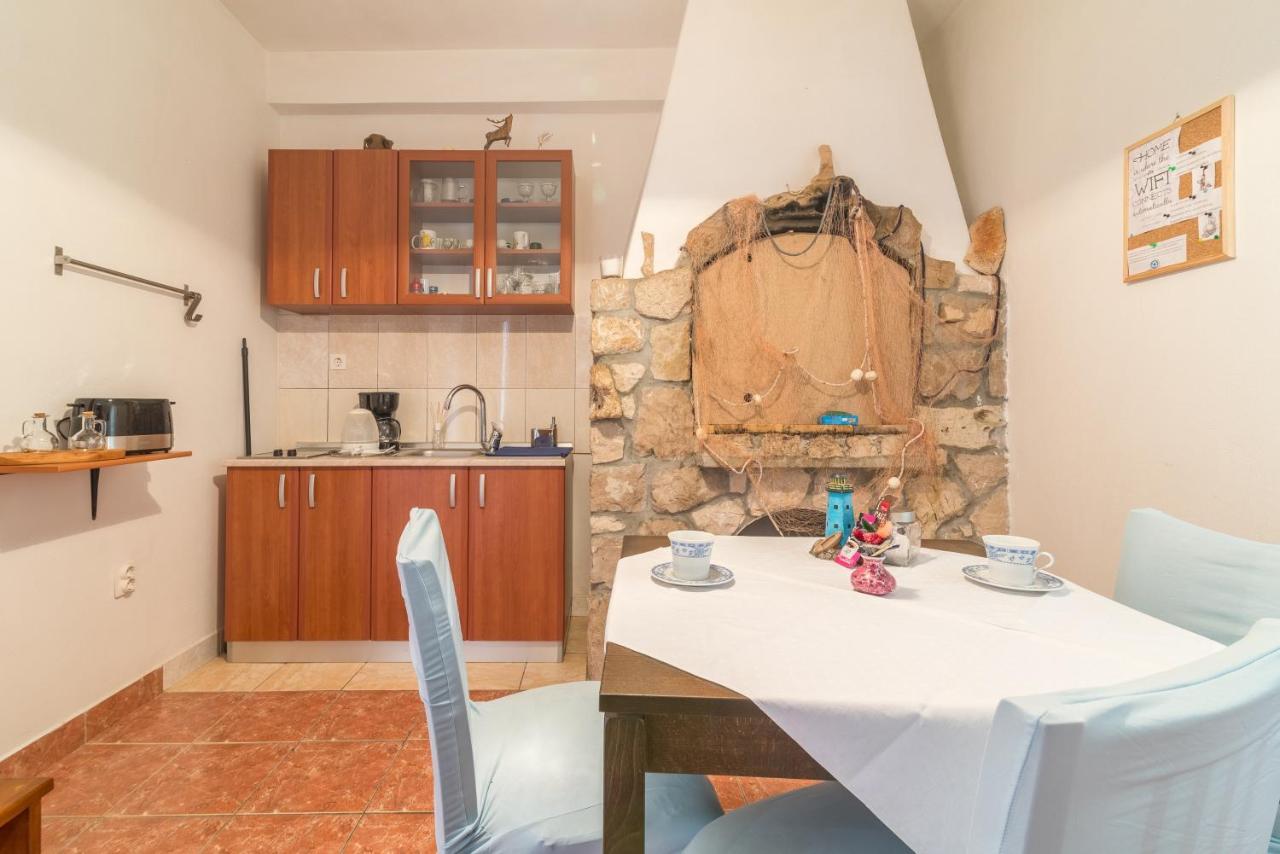 Apartments Bepina Biograd Na Moru Bagian luar foto