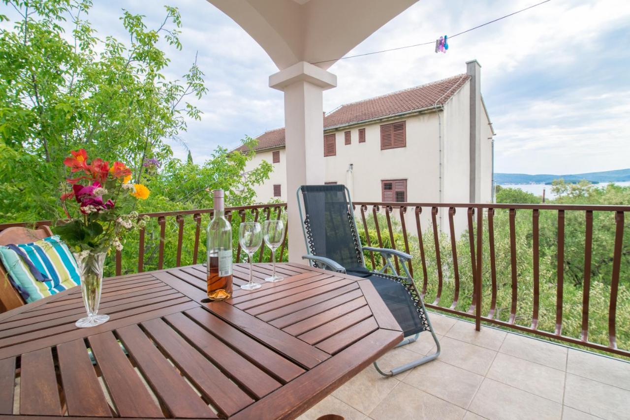 Apartments Bepina Biograd Na Moru Bagian luar foto