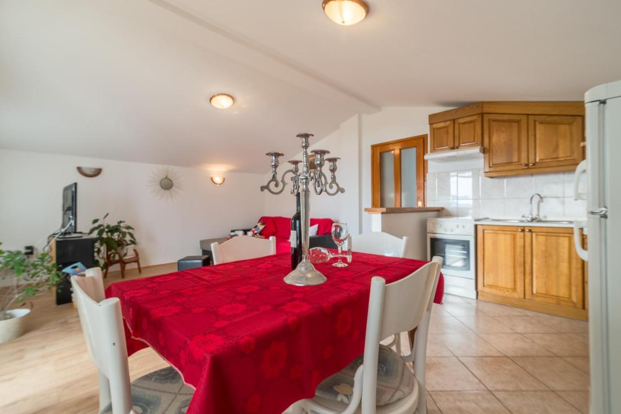 Apartments Bepina Biograd Na Moru Bagian luar foto
